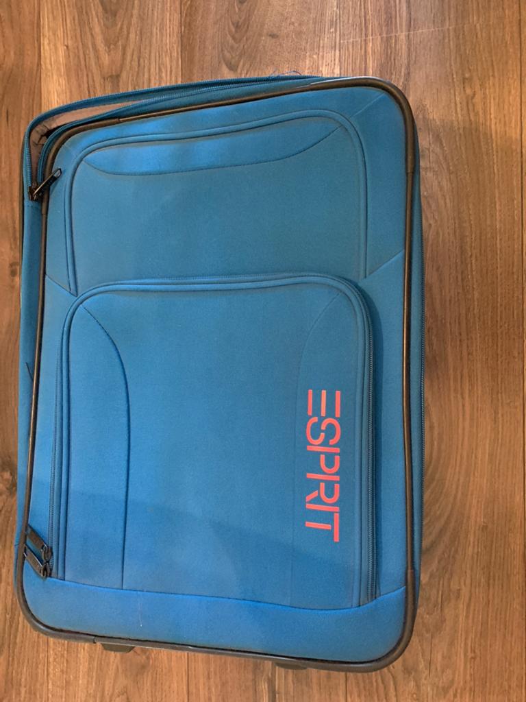 Esprit rolkoffertje 27x50x20 - Handig en in goede staat, Ophalen, Gebruikt, 50 tot 60 cm, Minder dan 35 cm