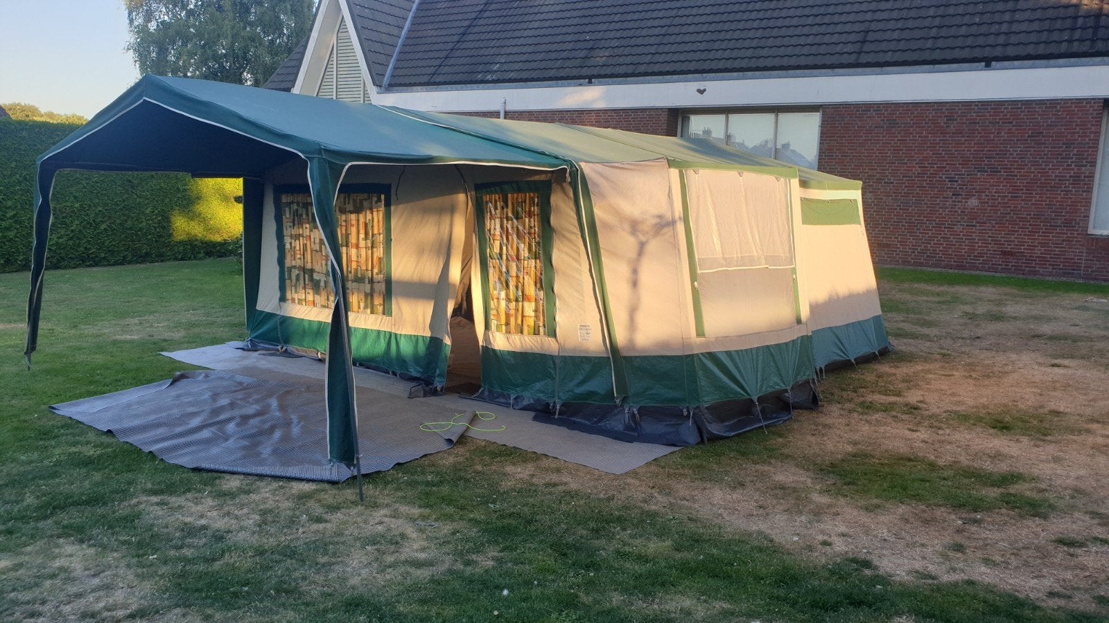 Roadmaster Familie S 2001 en fietsendrager, Caravans en Kamperen, Aanwezig, Meer dan 6, Groen, Ophalen
