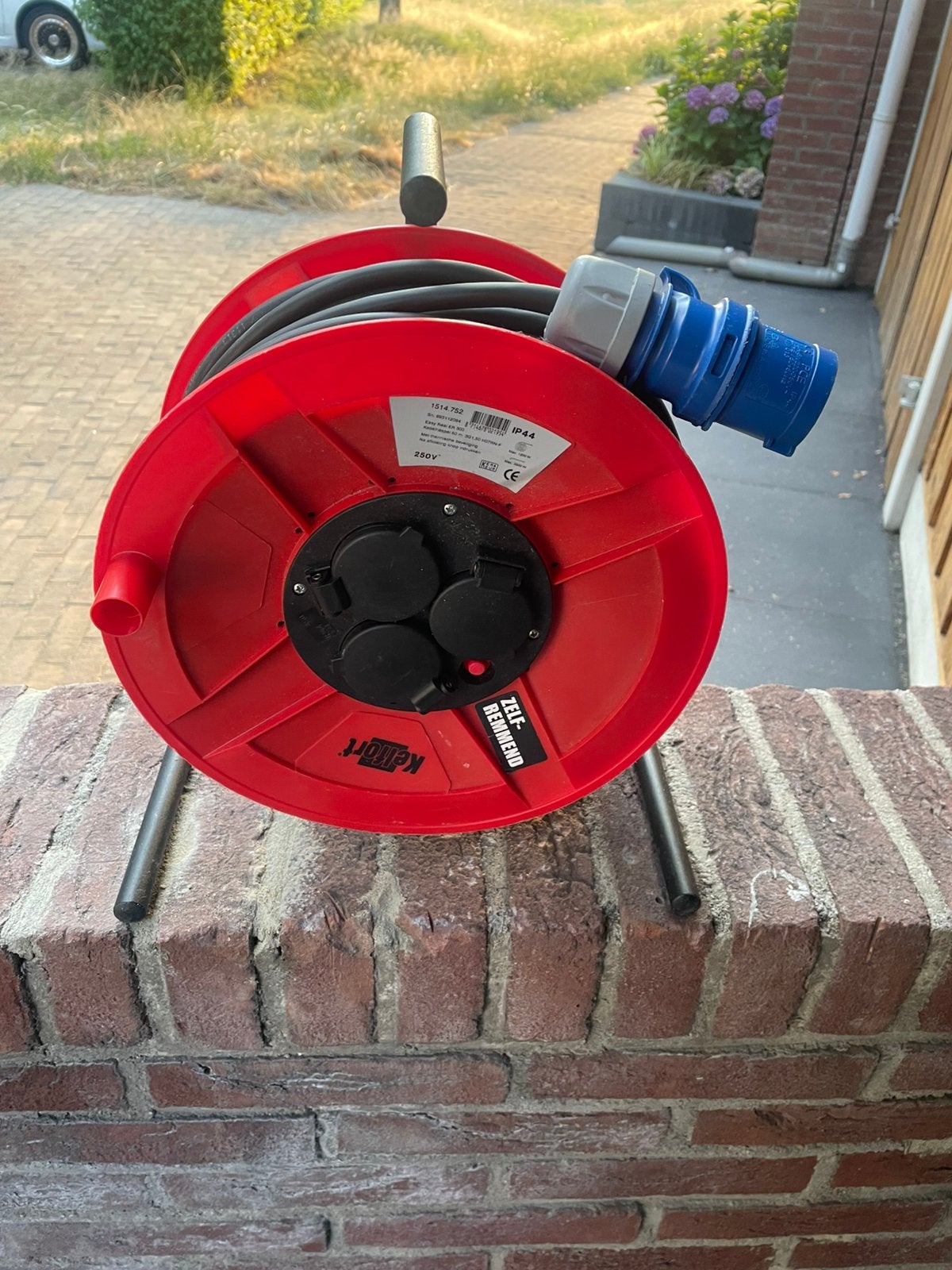 50 meter stroomkabel op haspel voor camping zgan, Ophalen of Verzenden, Zo goed als nieuw
