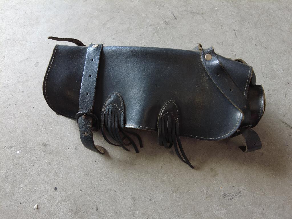 Tooltas Leer 32x 15 cm, Motoren, Ophalen of Verzenden, Gebruikt