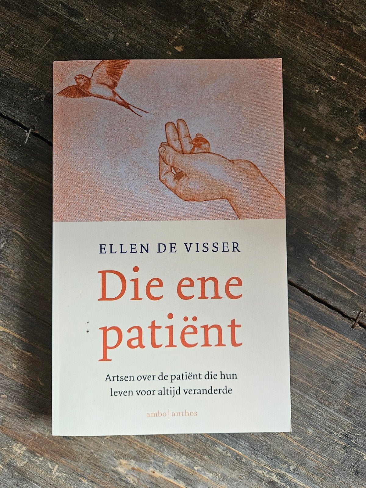 Die ene patiënt - Ellen de Visser (redelijk nette staat), Ophalen of Verzenden