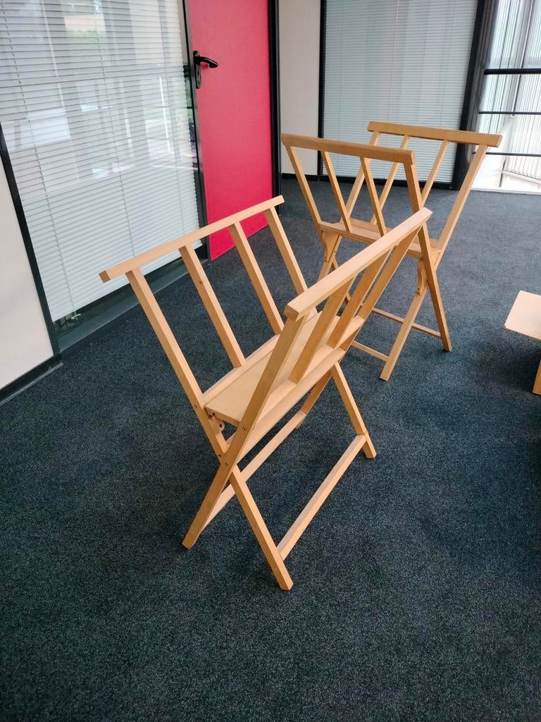 Presentatie kribbe voor grote tekeningen of platen, 2 stuks, Ophalen, Zo goed als nieuw, Overige typen