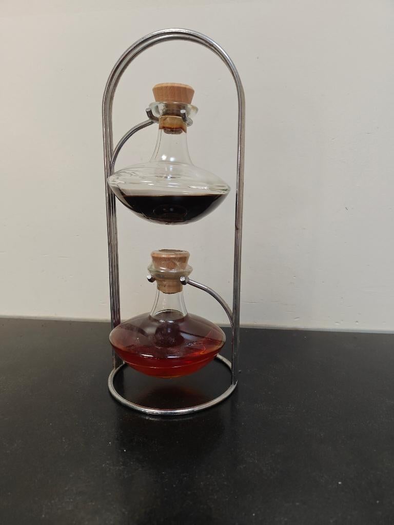 sherry karaffen in metalen houder, Antiek en Kunst, Antiek | Glas en Kristal, Ophalen of Verzenden