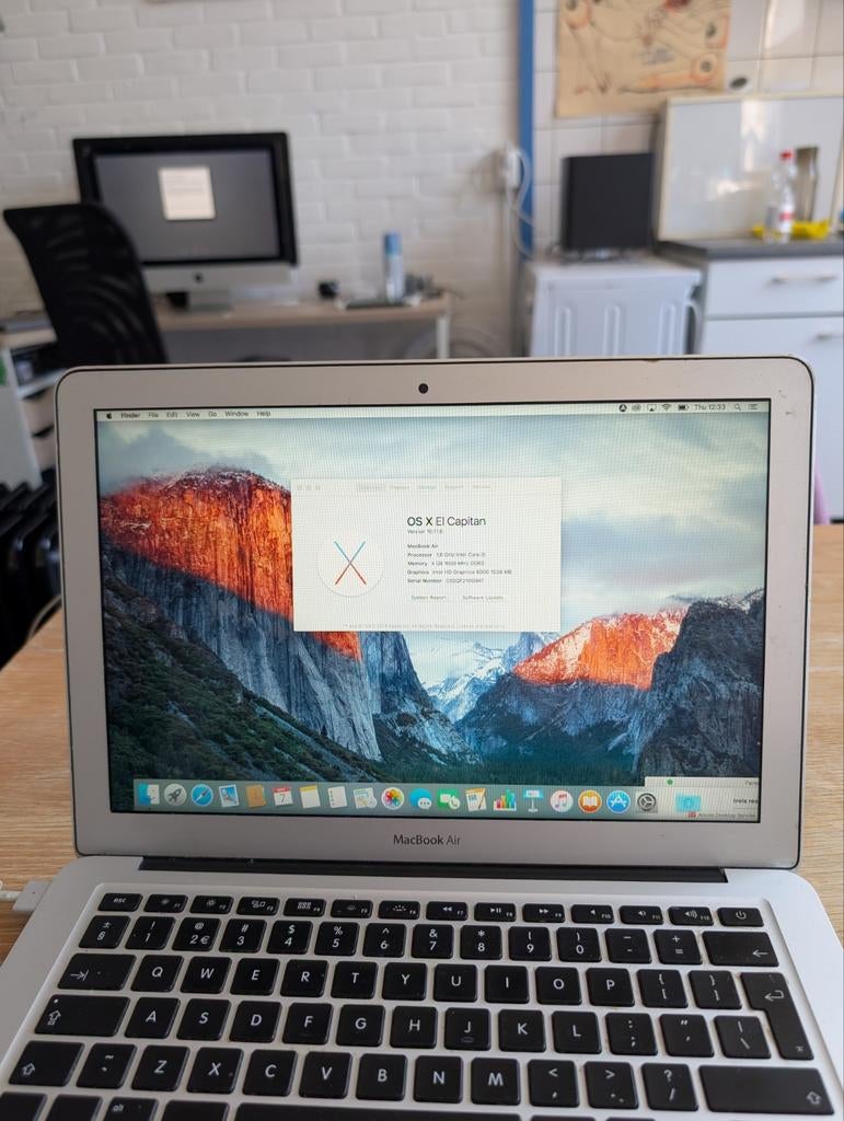 MacBook Air - Voor onderdelen of reparatie (activatieslot), Computers en Software, Apple Macbooks, Qwerty, 13 inch, Ophalen of Verzenden