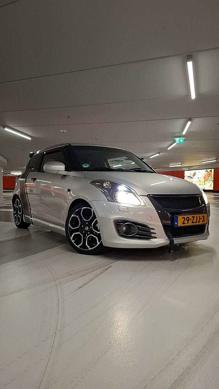 Suzuki Swift 1.6 3D Sport 2012 152PK, Voorwielaandrijving, Zwart, 4 cilinders, Origineel Nederlands