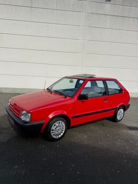 Nissan Micra oldtimer, foto 1