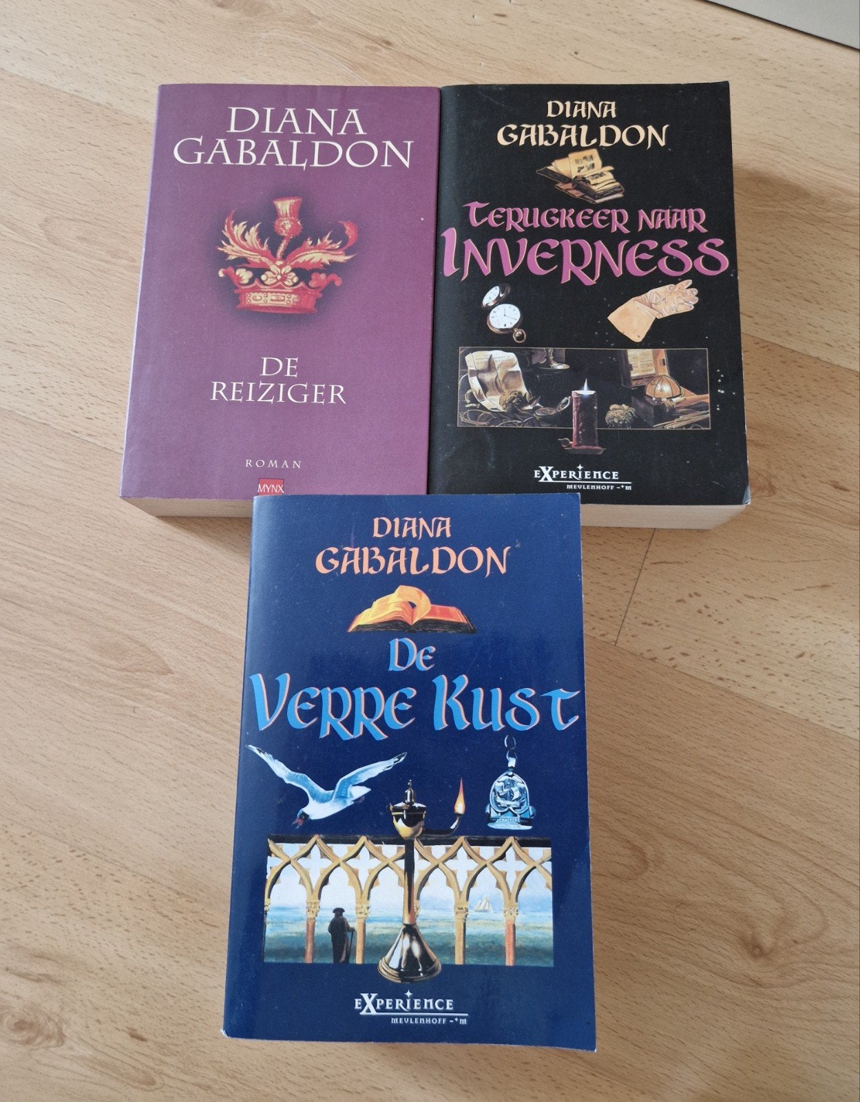 boeken diana gabaldon outlander deel 1 2 3 reisgenoten kust, Boeken, Ophalen of Verzenden, Zo goed als nieuw