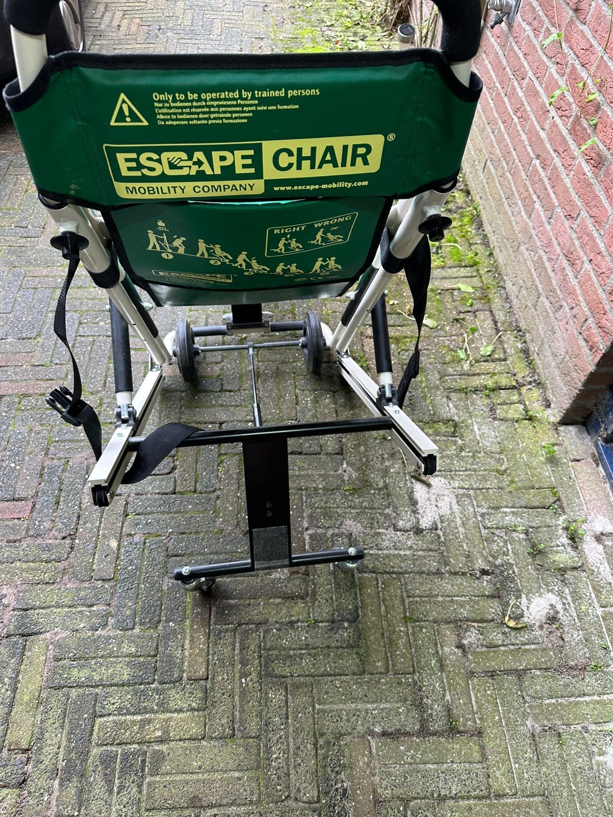 BHV.  Evac chair 2x nooit gebruikt incl ophang haken, Ophalen, Zo goed als nieuw, Campingstoel