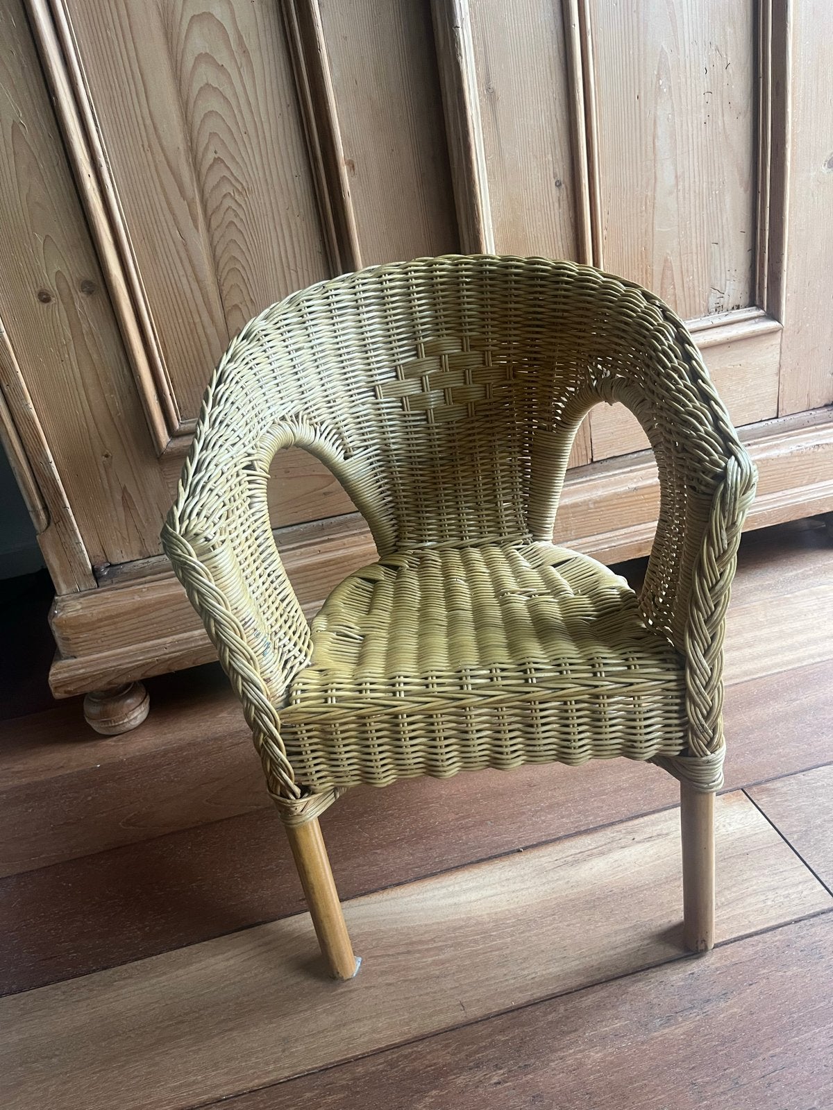 Vintage Rieten Kinderstoel - Perfect voor de kleintjes!, Kinderen en Baby's, Kinderstoelen, Ophalen, Gebruikt, Overige typen