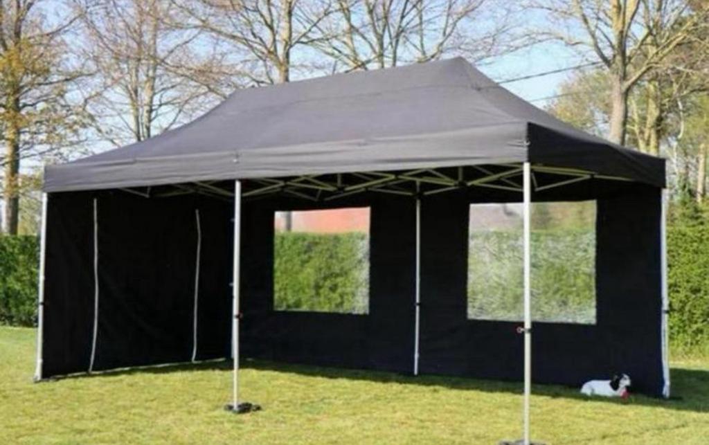 Partytent 6x3  te HUUR/RENT in Amsterdam west lelylaan ✅, Tuin en Terras, Partytenten, Ophalen, Gebruikt, Minder dan 5 meter