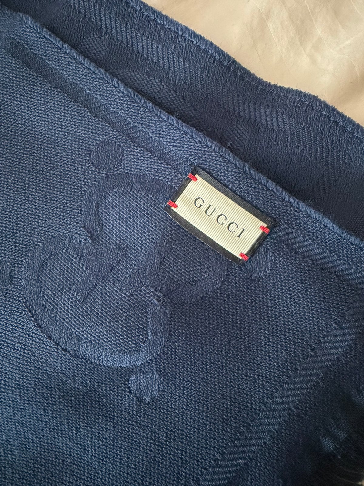 Gucci sjaal, Kleding | Dames, Ophalen of Verzenden, Nieuw, Maat 46/48 (XL) of groter, Sjaal