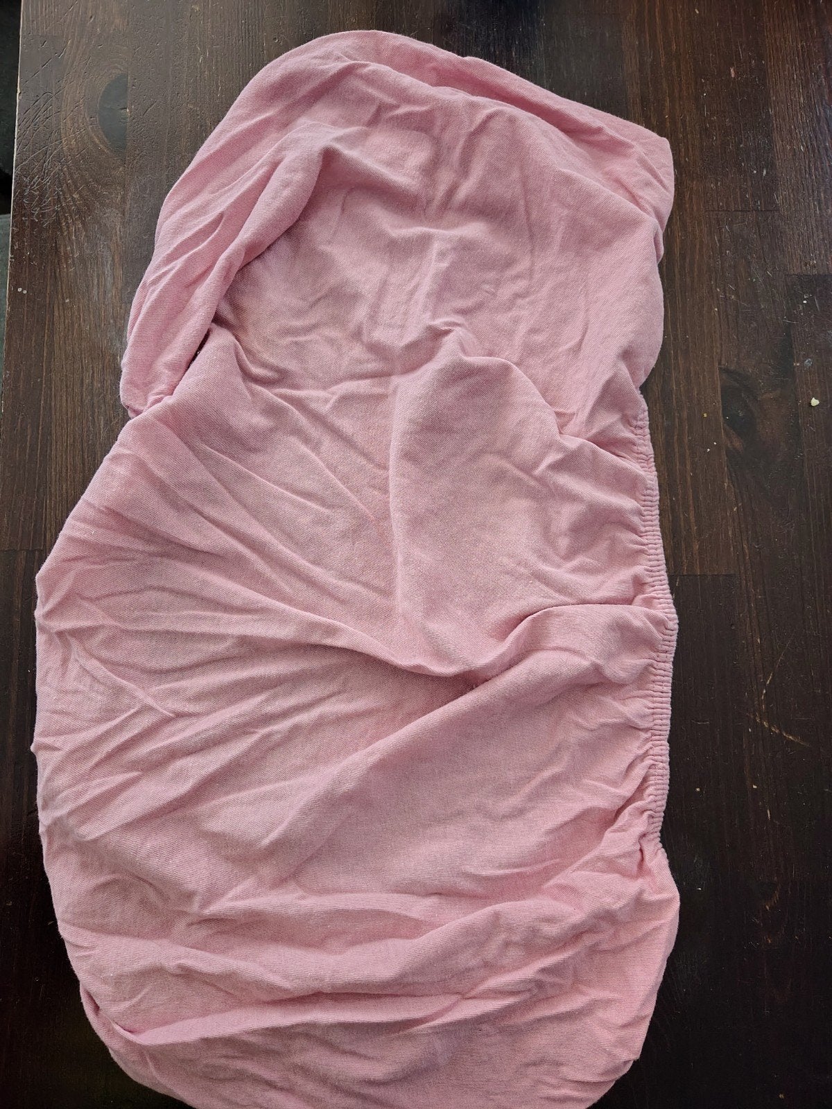 2* Hoeslaken wieg - zo goed als nieuw. Roze en wit, Kinderen en Baby's, Wasbaar, Ophalen of Verzenden, Zo goed als nieuw, Prénatal