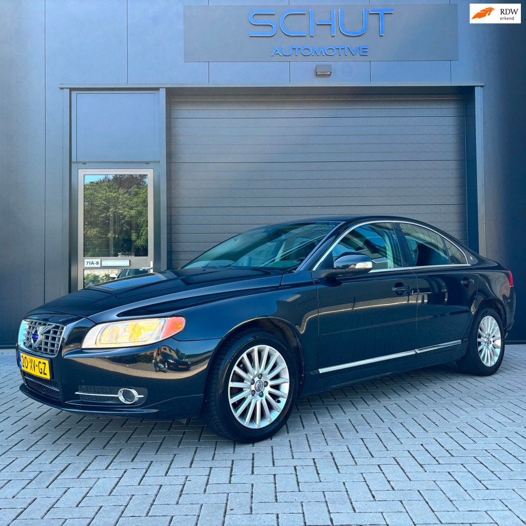 Volvo S80 2.5 T Momentum Geartronic | LEDER | NAVI | CLIMA |, Auto's, Zwart, 1514 kg, Bedrijf, Sedan