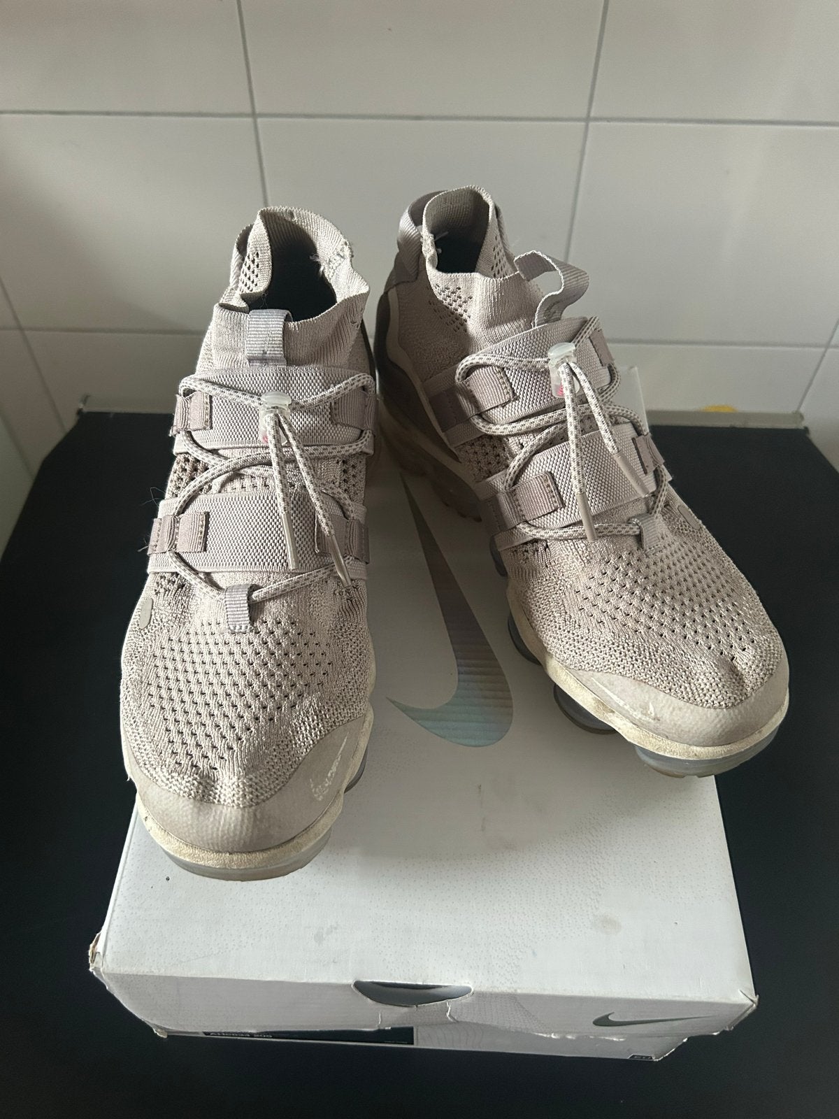 Nike Air Vapormax FK Utility Sneakers - Maat 42, Ophalen of Verzenden, Gedragen, Beige, Sneakers of Gympen