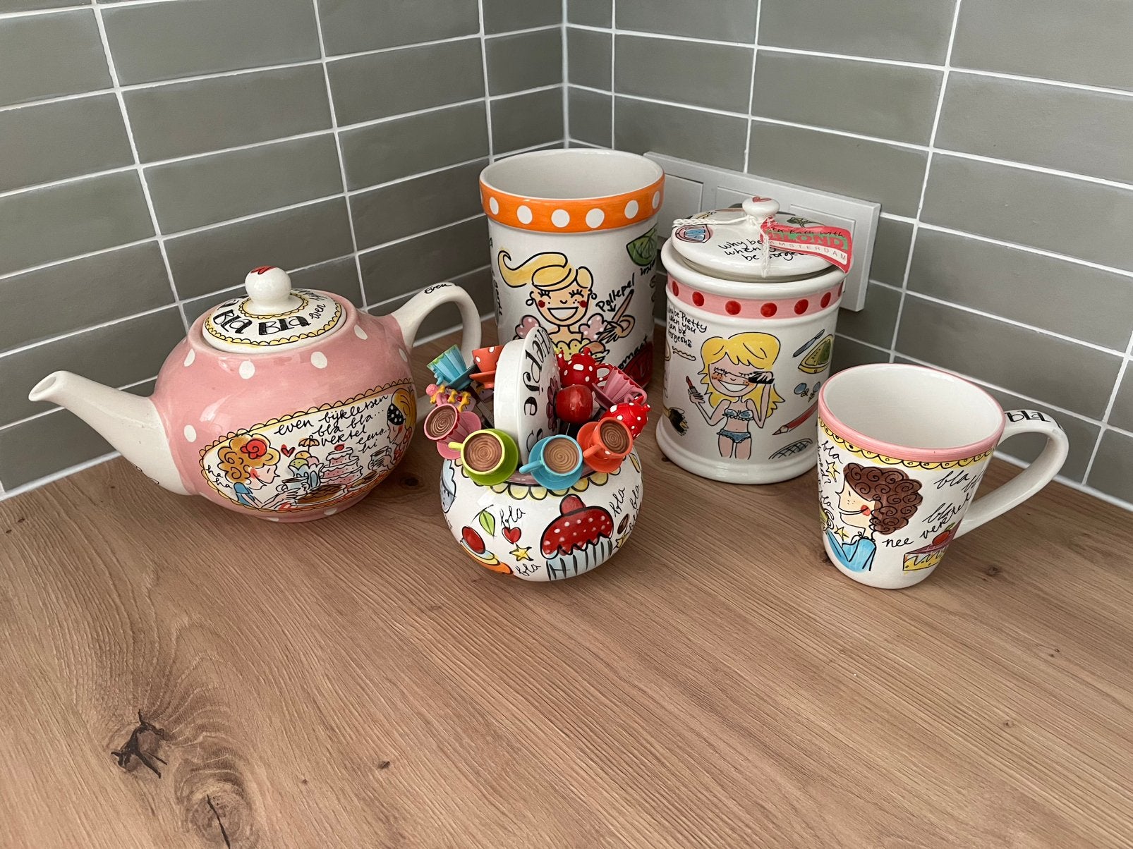 Blond servies divers, Ophalen of Verzenden
