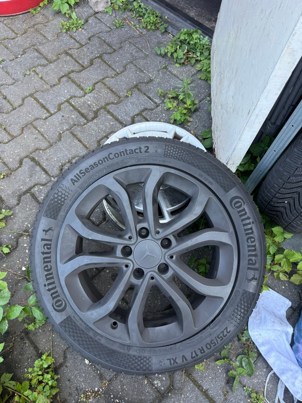 225 50 r17, Ophalen of Verzenden, Zo goed als nieuw