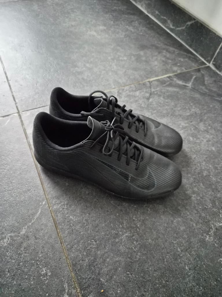 Nike Mercurial Voetbalschoenen - Zwart maat 43, Sport en Fitness, Ophalen, Gebruikt, Schoenen