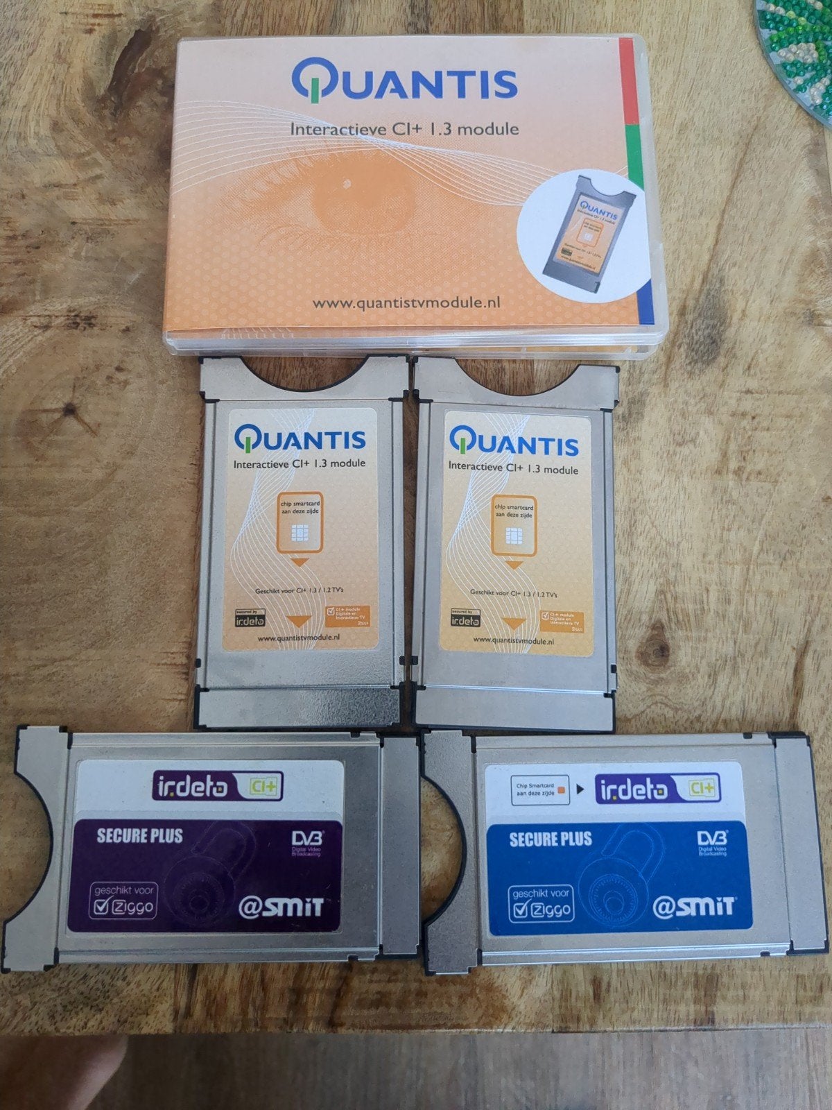 Quantis Interactieve CI+ 1.3 module & Irdeto Secure Plus, Ophalen of Verzenden, Gebruikt, Decoder