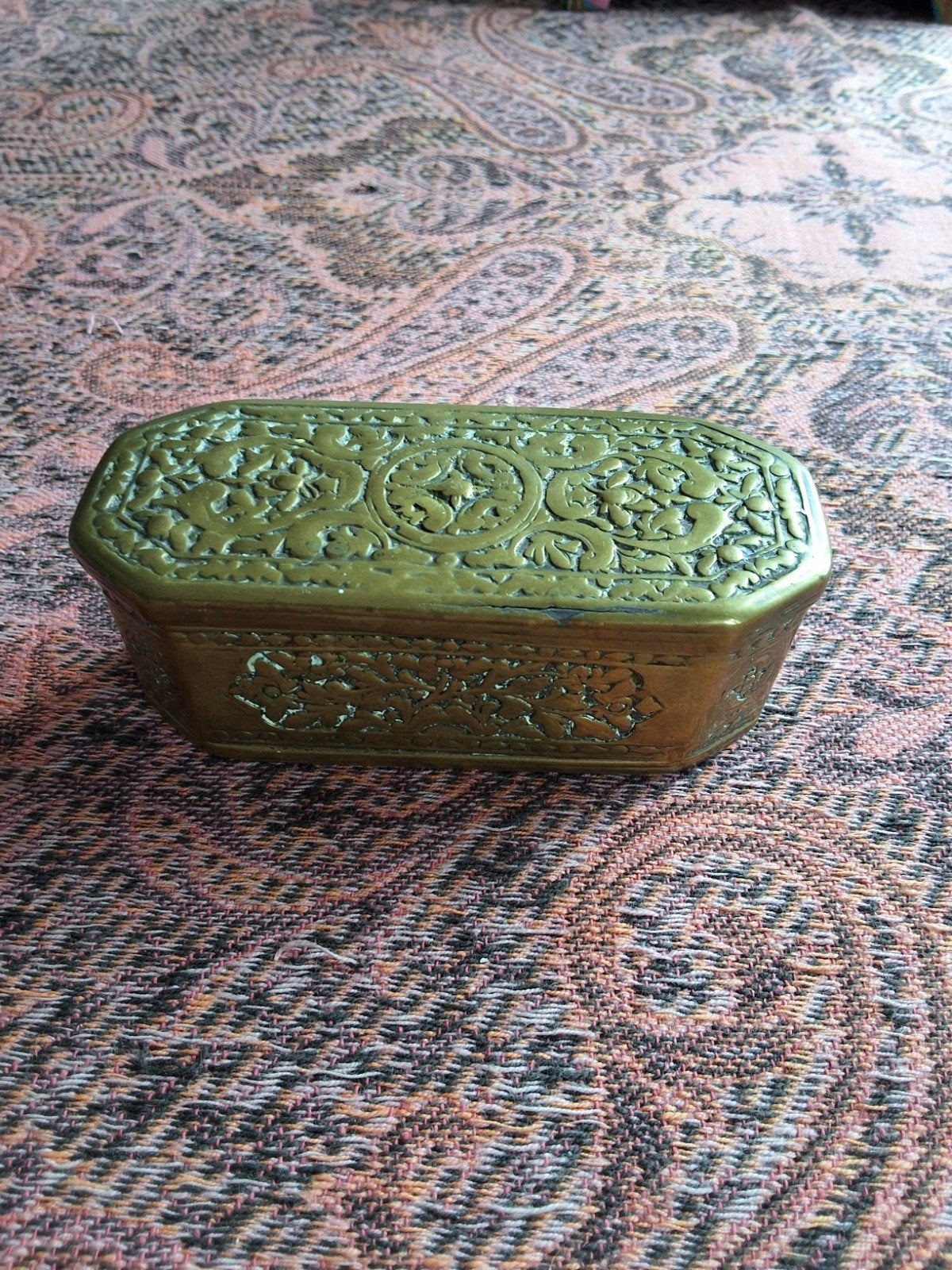 Antieke Bronzen/Koperen Sirihdoos - Sumatra/Nederlands-Indië, Ophalen of Verzenden