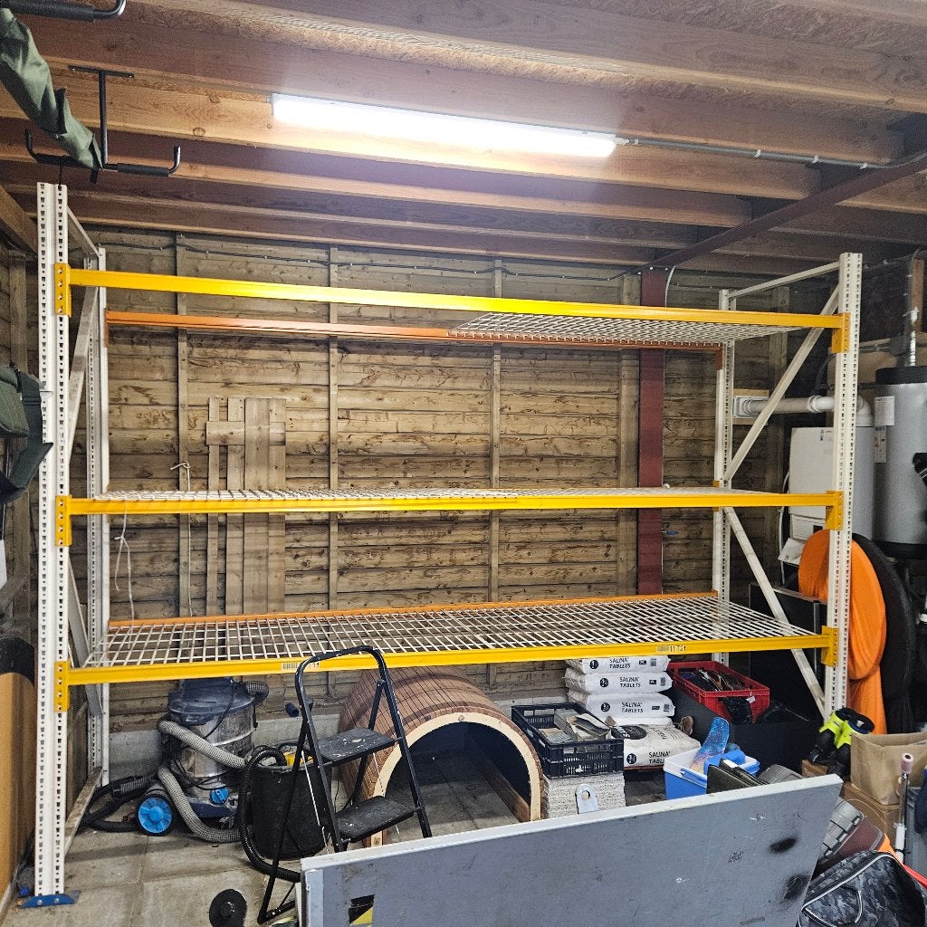 Stelling Magazijn of Schuur, Ophalen