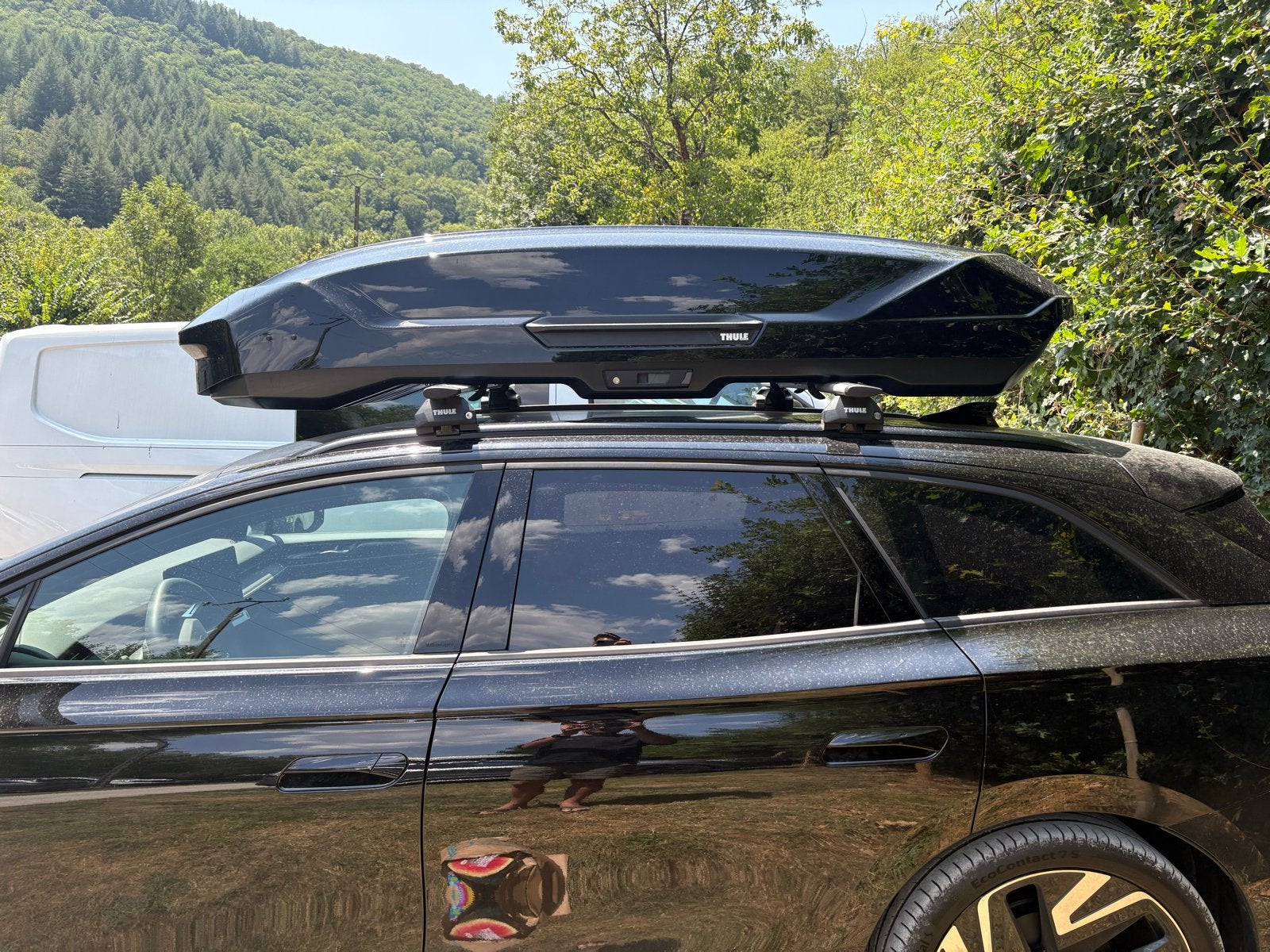 Thule Motion 3 XXL Zwart Glossy Dakkoffer - 590 Liter, Auto diversen, Ophalen, Zo goed als nieuw