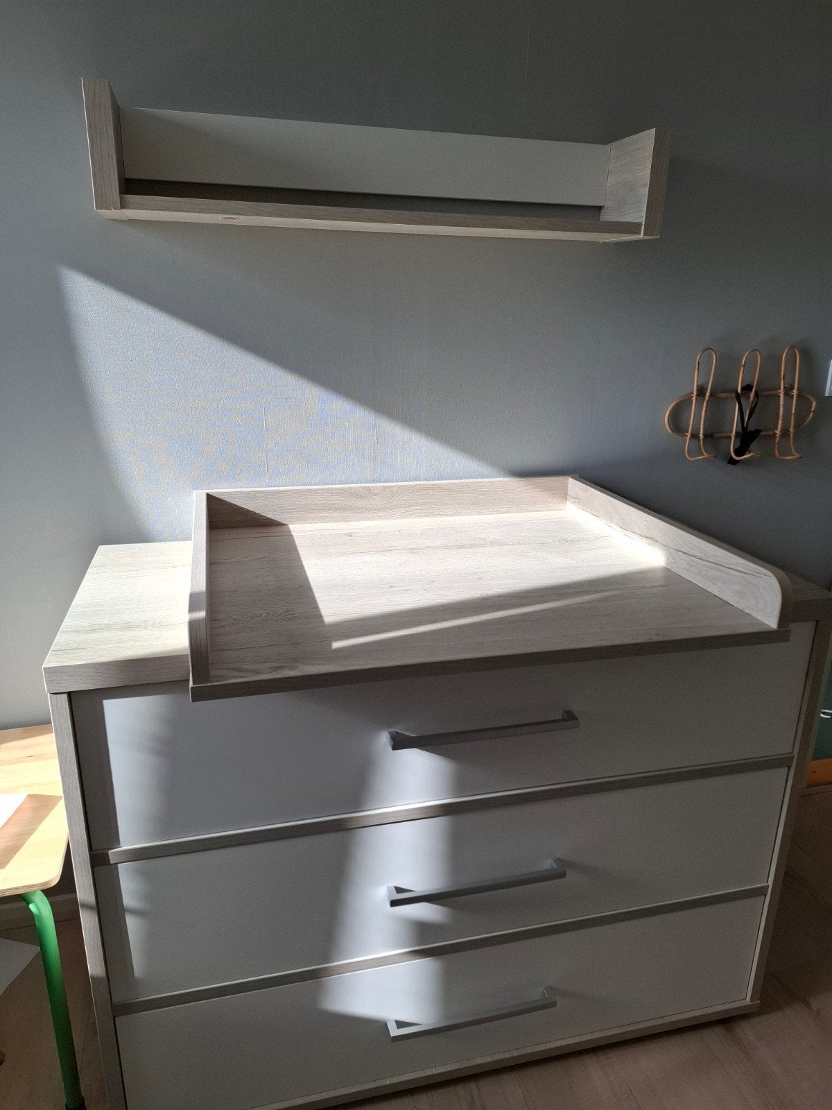 Complete Babykamer  Schardt Commode, Kast, Ledikant & Plank, Ophalen, 50 tot 70 cm, 105 cm of meer, Zo goed als nieuw
