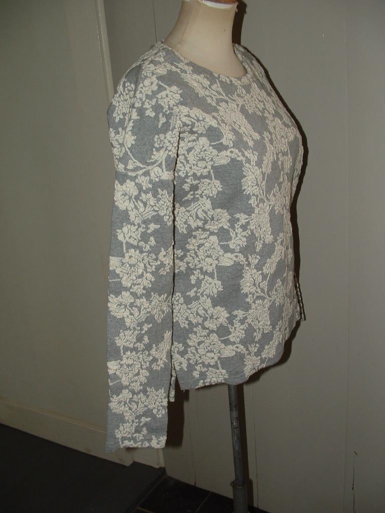 Le temps des cerises Rococo 172 top maat S, Kleding | Dames, Ophalen of Verzenden, Zo goed als nieuw, Maat 36 (S), Grijs