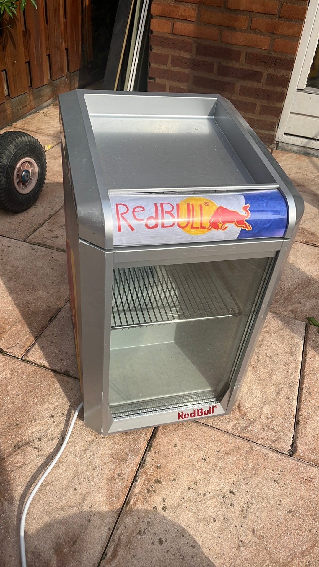 Redbull koelkast, Ophalen, Gebruikt