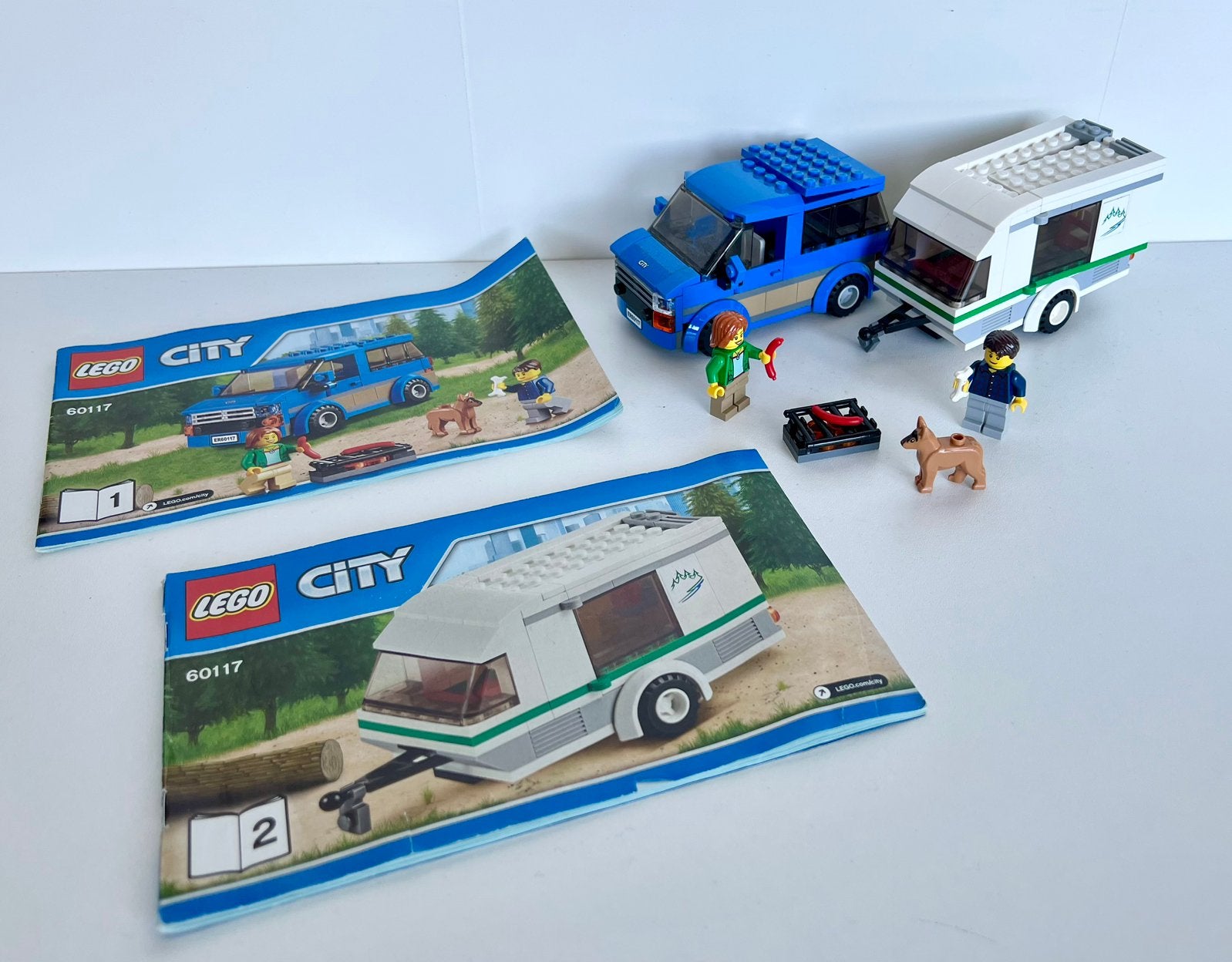 Lego 60117 Auto & Caravan, Ophalen of Verzenden, Zo goed als nieuw