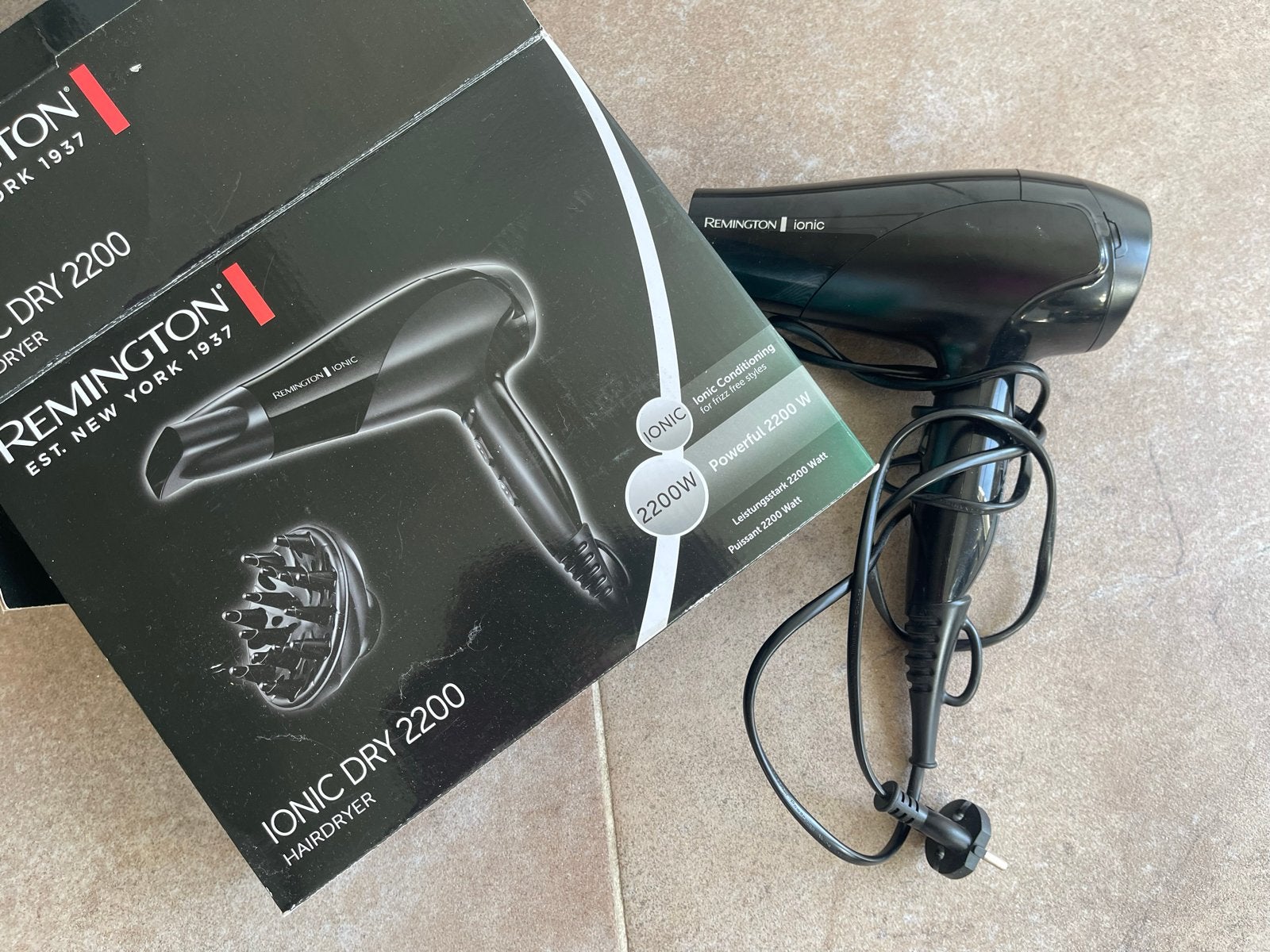 Remington Ionic Dry 2200 Föhn - Krachtige Haardroger, Ophalen, Zo goed als nieuw, Haarverzorging