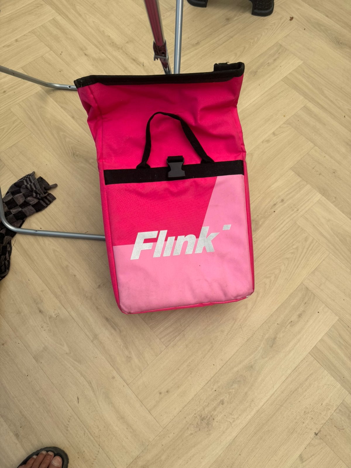 Koeltas flink, Ophalen of Verzenden, Zo goed als nieuw, Zwart