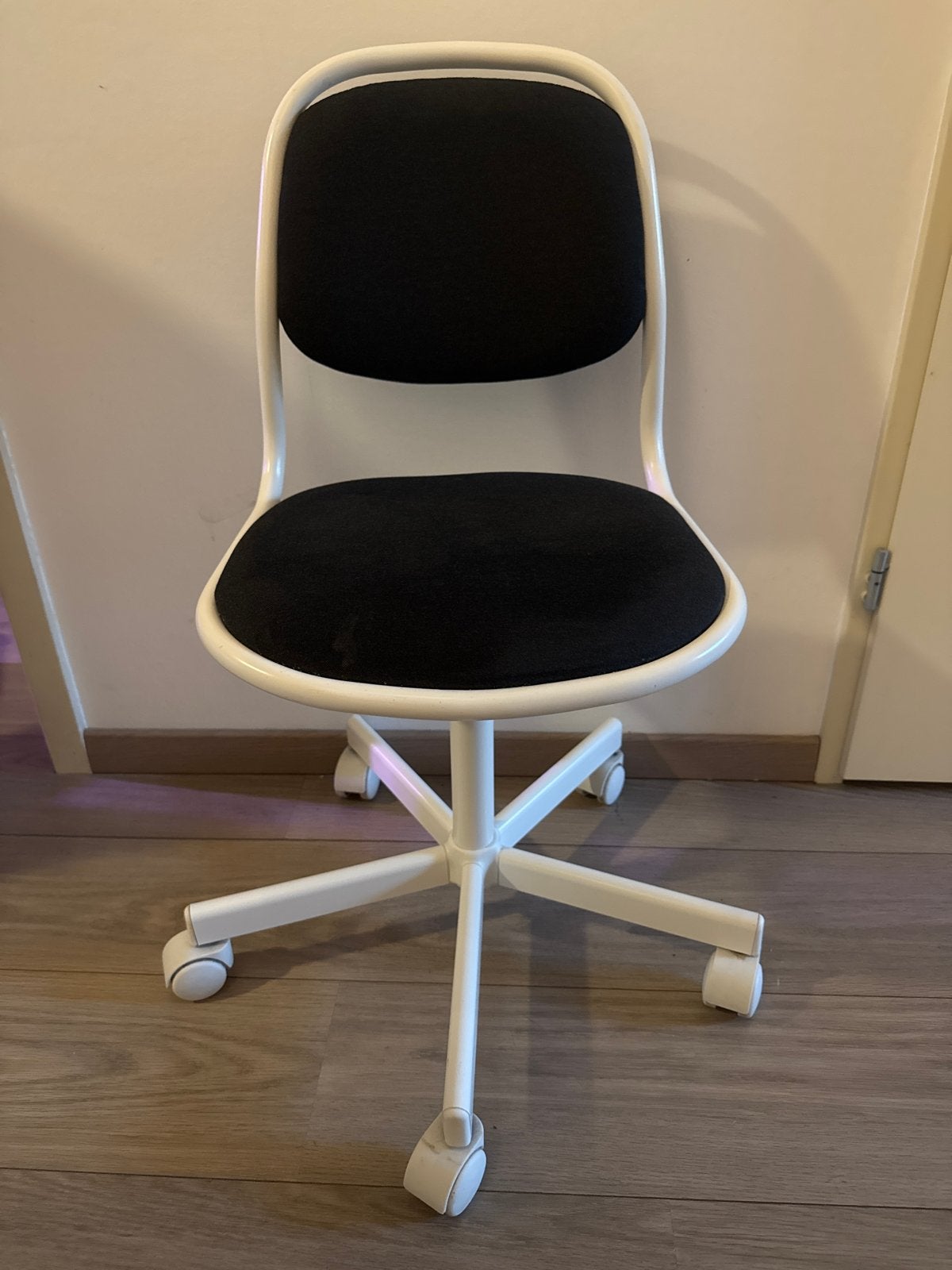Kinder bureaustoel örfjäll ikea wit/grijs, Ophalen of Verzenden, Gebruikt, Wit, Bureaustoel