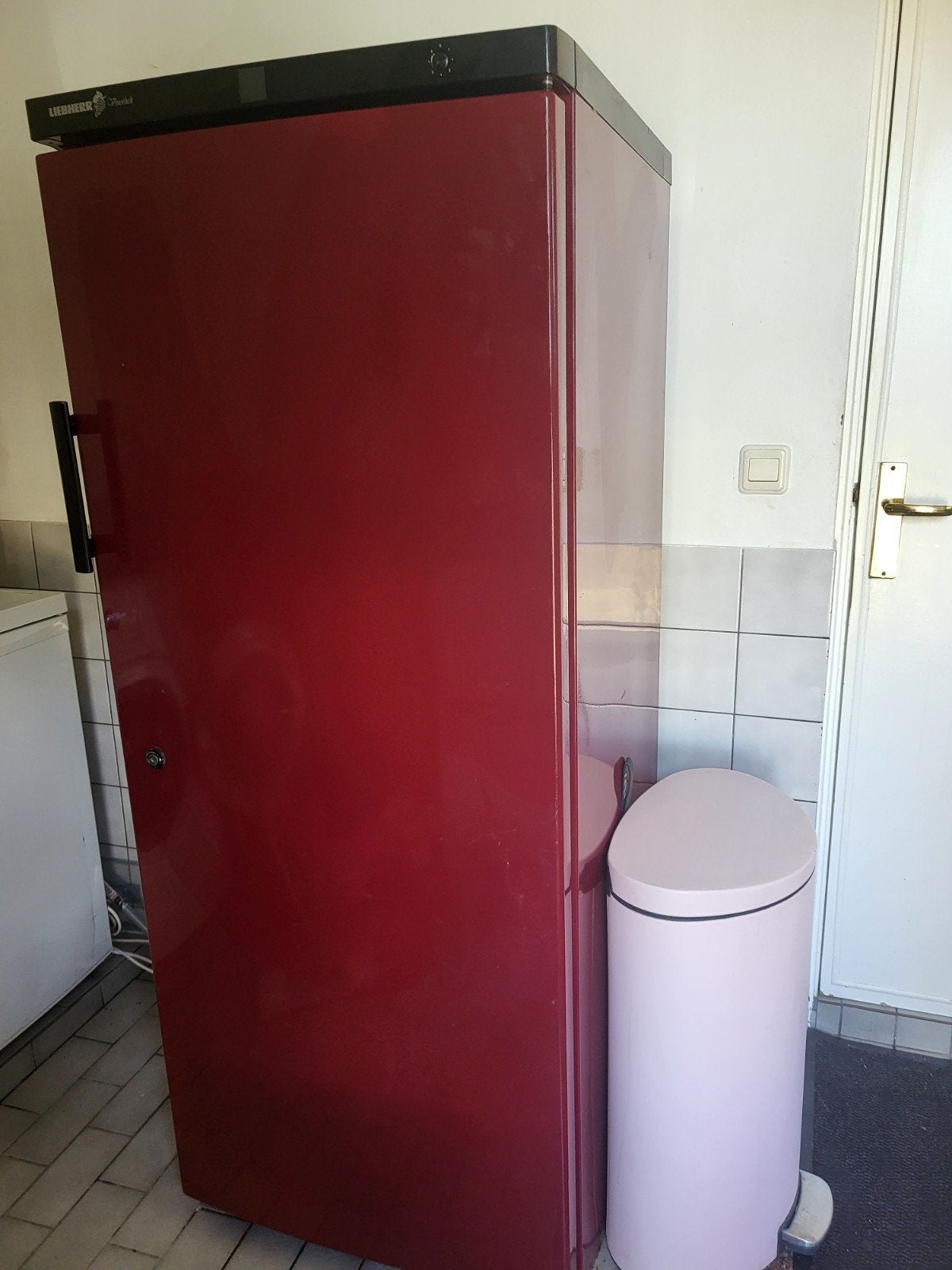 Mooie klimaat/wijnkast!, Ophalen, 200 liter of meer, 160 cm of meer, Zonder vriesvak