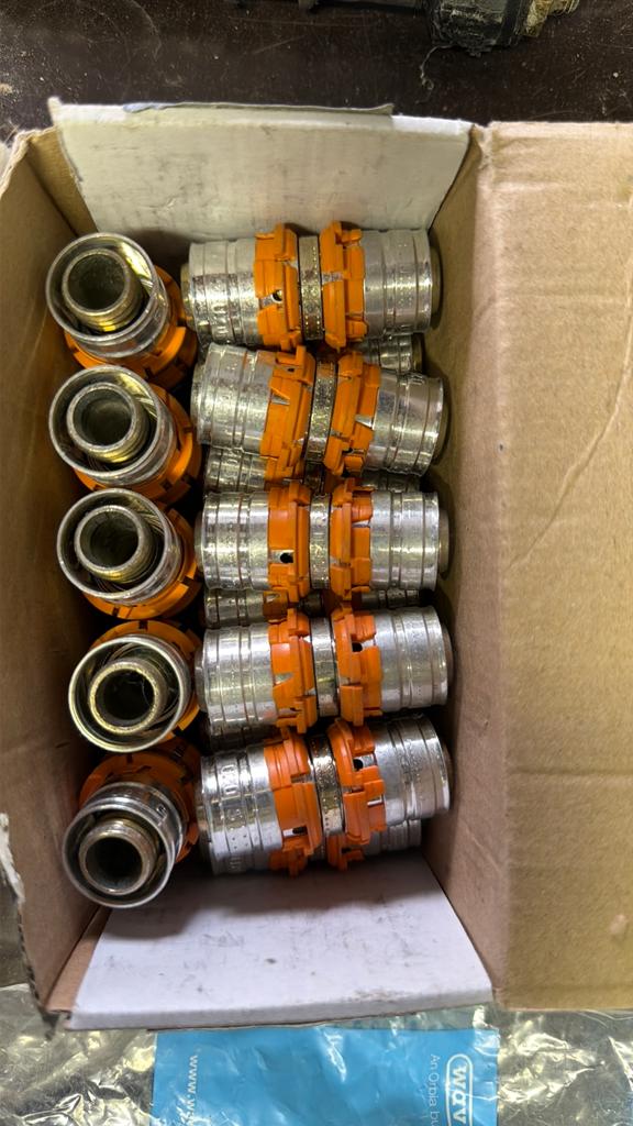 Uponor MLC 20x20 perskoppelingen 1015187 – 20 stuks nieuw, Ophalen of Verzenden, Nieuw, Overige typen