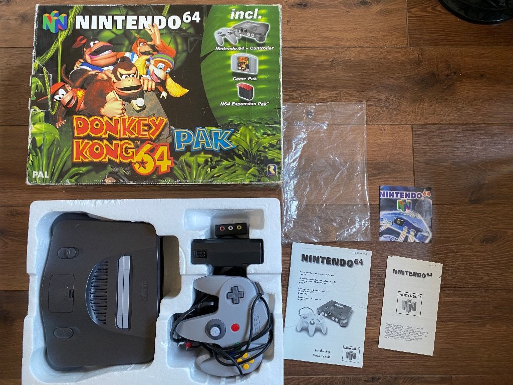 Donkey Kong 64 console pak N64, Ophalen of Verzenden, Zo goed als nieuw, Met 1 controller