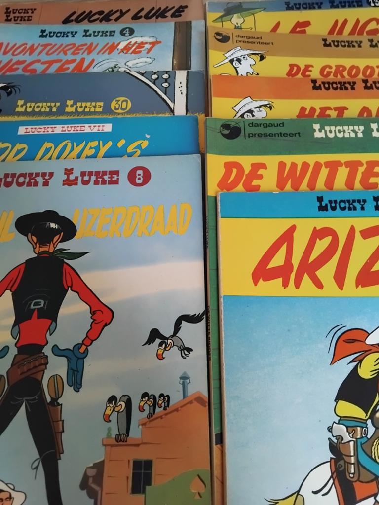 Div Stripboeken a 1,50 euro, Meerdere stripboeken, Ophalen of Verzenden, Gelezen