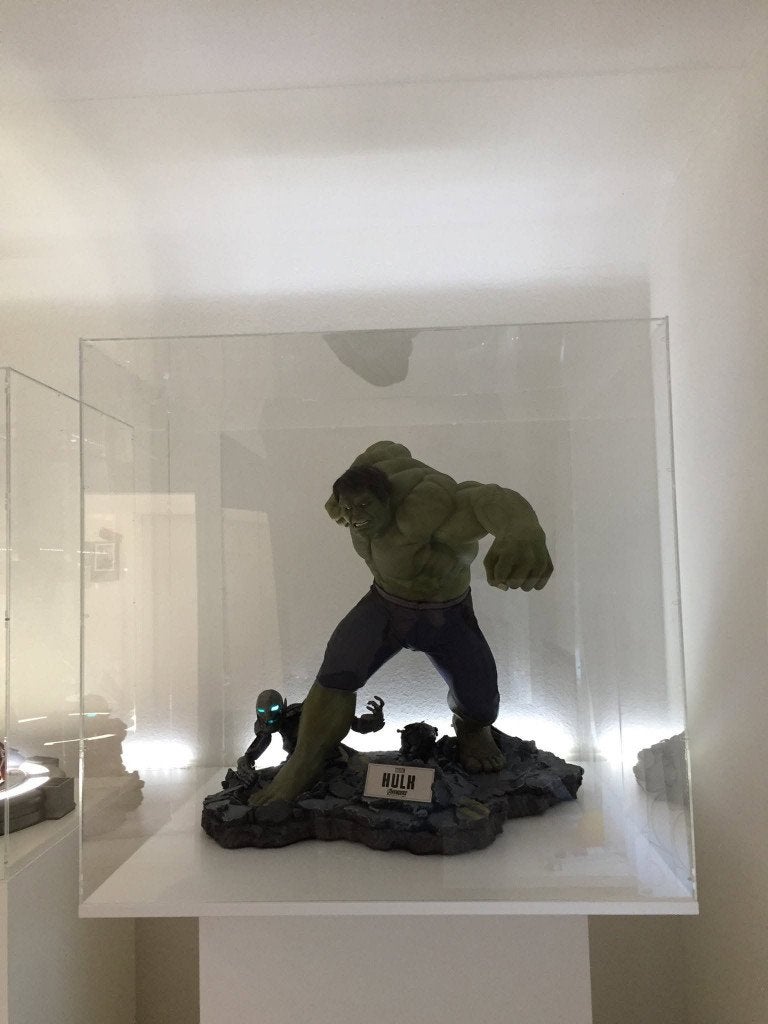 Hulk 1/3 AVENGERS : AGE OF ULTRON Cinemaquette ECC Rare !!!, Ophalen, Zo goed als nieuw, Film, Beeldje, Replica of Model