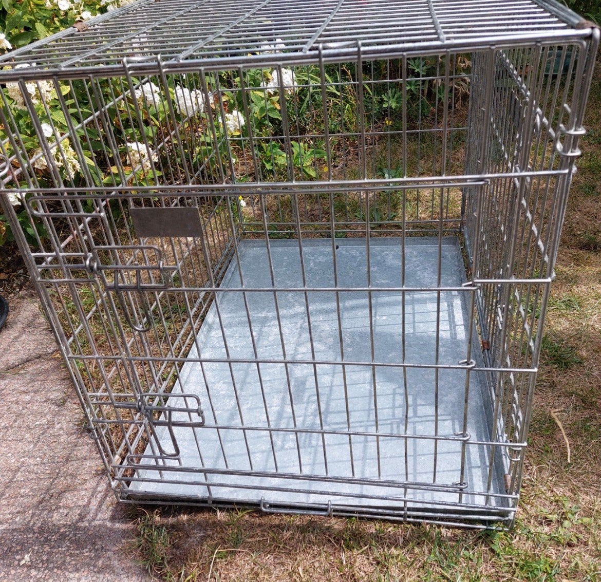 Stevige BENCH 2 deurs L76xB54xH60, Dieren en Toebehoren, Ophalen, Zo goed als nieuw
