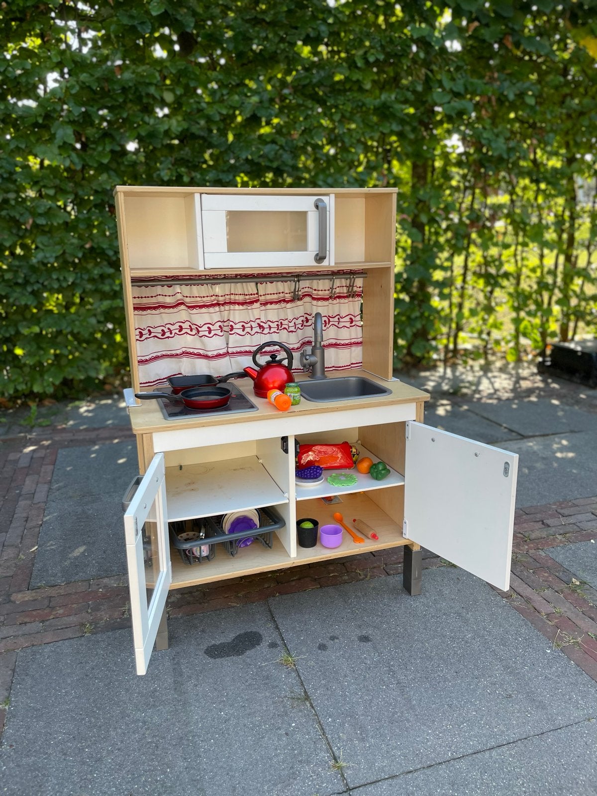 Houten speelkeuken met accessoires - 72x38x105 cm, Kinderen en Baby's, Speelgoed | Speelkeukens, Ophalen, Gebruikt, Hout, Speelkeuken