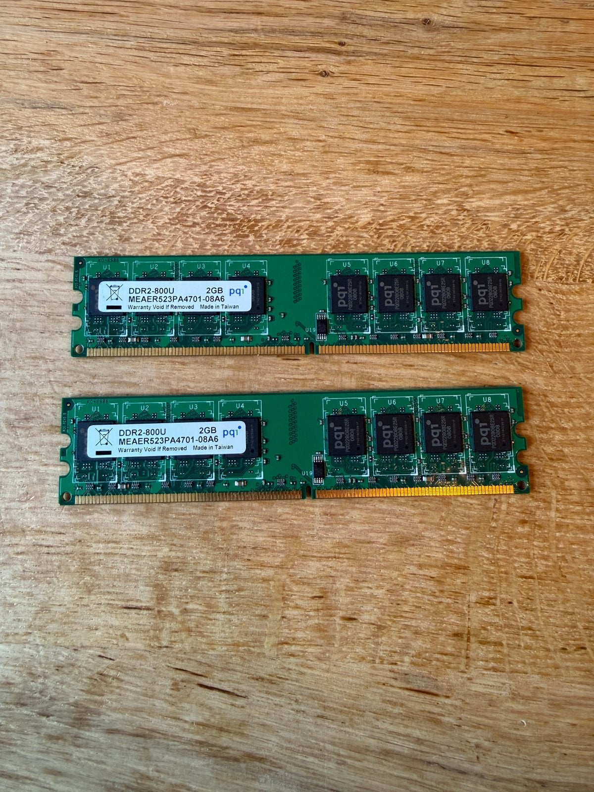 2x 2GB DDR2-800U RAM Geheugenmodules (Totaal 4GB), Computers en Software, RAM geheugen, Gebruikt, Server, Ophalen of Verzenden