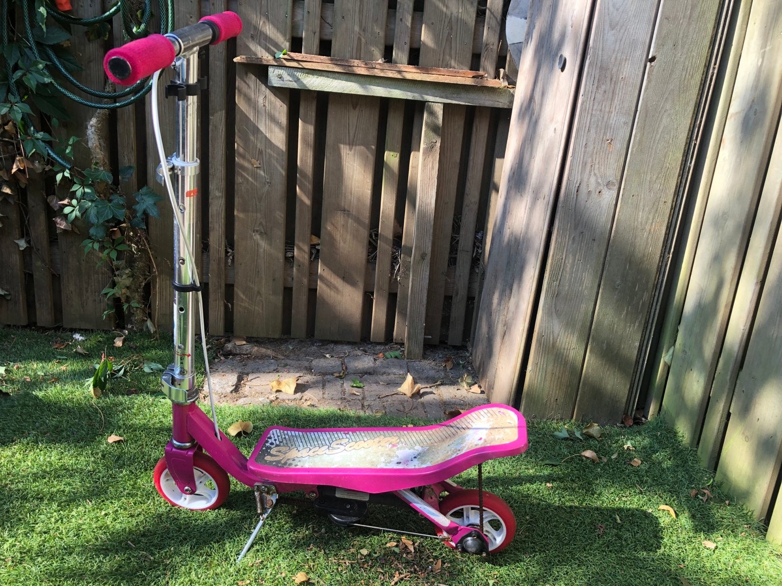 Roze junior space scooter, Ophalen, Gebruikt, Gewone step