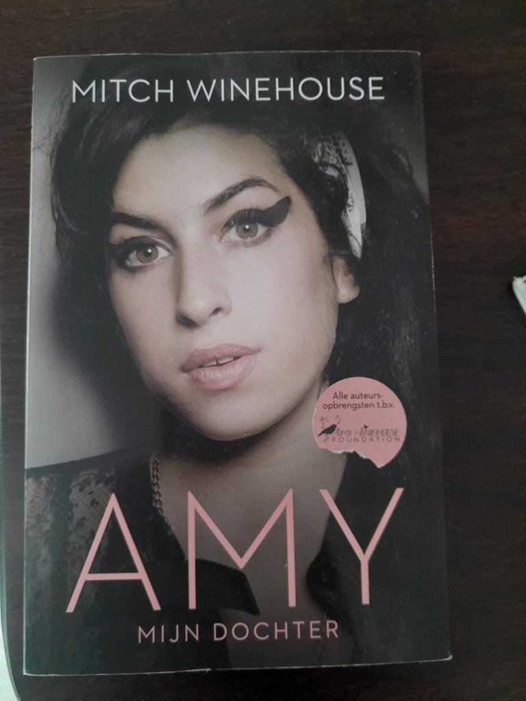 Mitch Winehouse - Amy, mijn dochter, Ophalen of Verzenden, Zo goed als nieuw, Mitch Winehouse, Sport