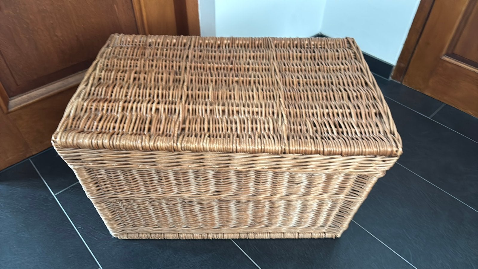 Gevlochten Rieten dekenkist met deksel 66x42x36cm, Huis en Inrichting, Ophalen, Mand, Zo goed als nieuw, Riet