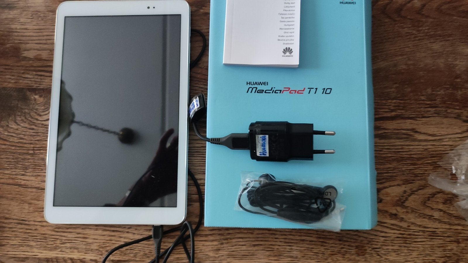 Huawei MediaPad T1 10 - Zo goed als nieuw, Computers en Software, 10 inch, MediaPad T1 10, Ophalen of Verzenden, Zo goed als nieuw