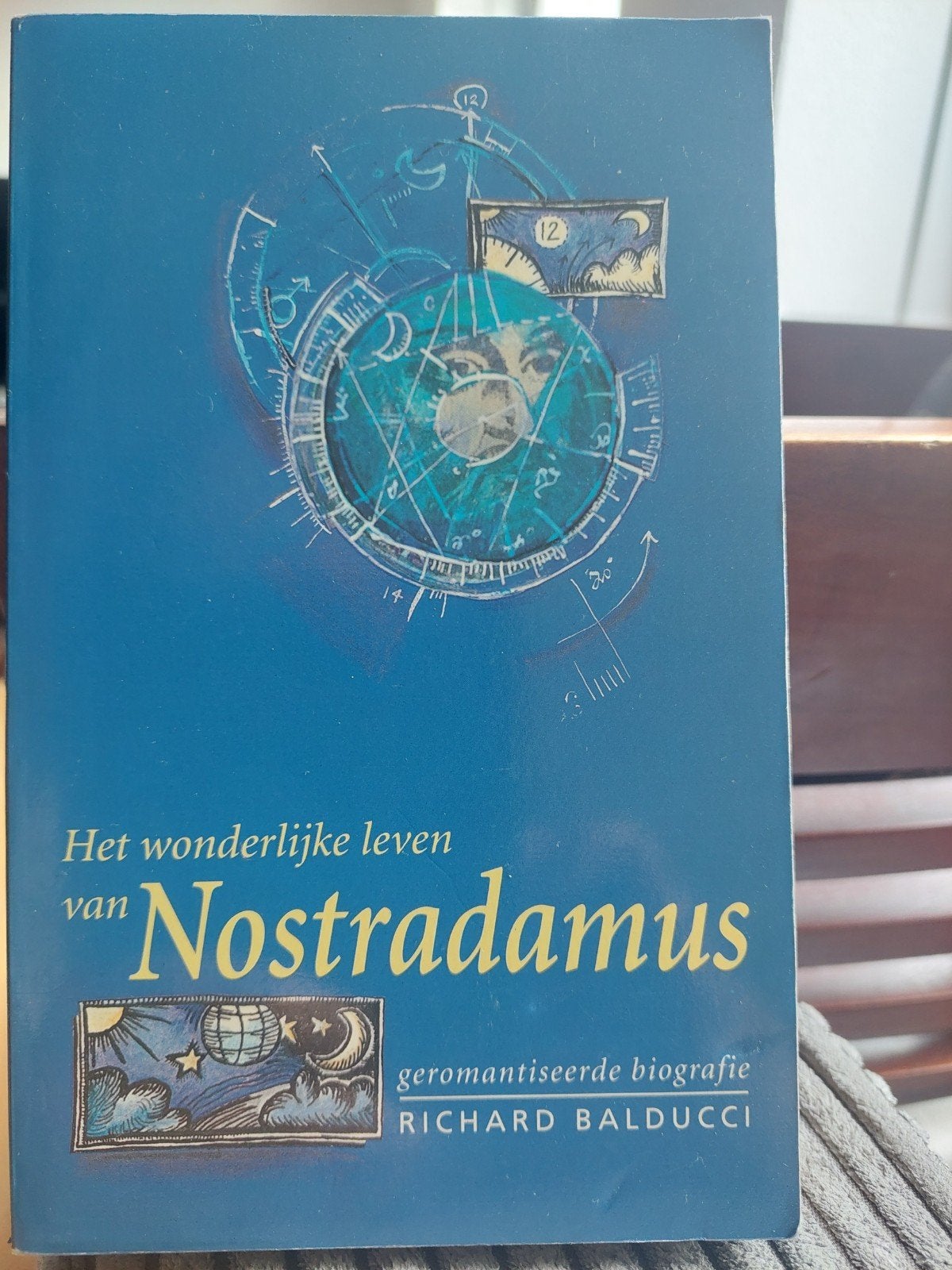 Het wonderlijke leven van Nostradamus - Richard Balducci, Ophalen of Verzenden, Gelezen, Richard Balducci, Esoterie en Spiritualiteit
