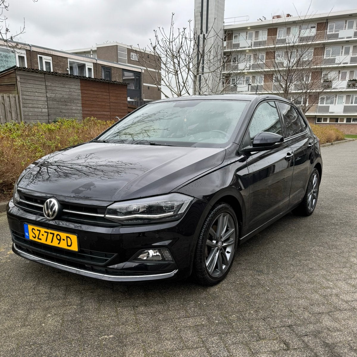 Volkswagen Polo 1.0 TSI Highline 115PK 2018 Zwart, Auto's, Stof, 1055 kg, Origineel Nederlands, Handgeschakeld