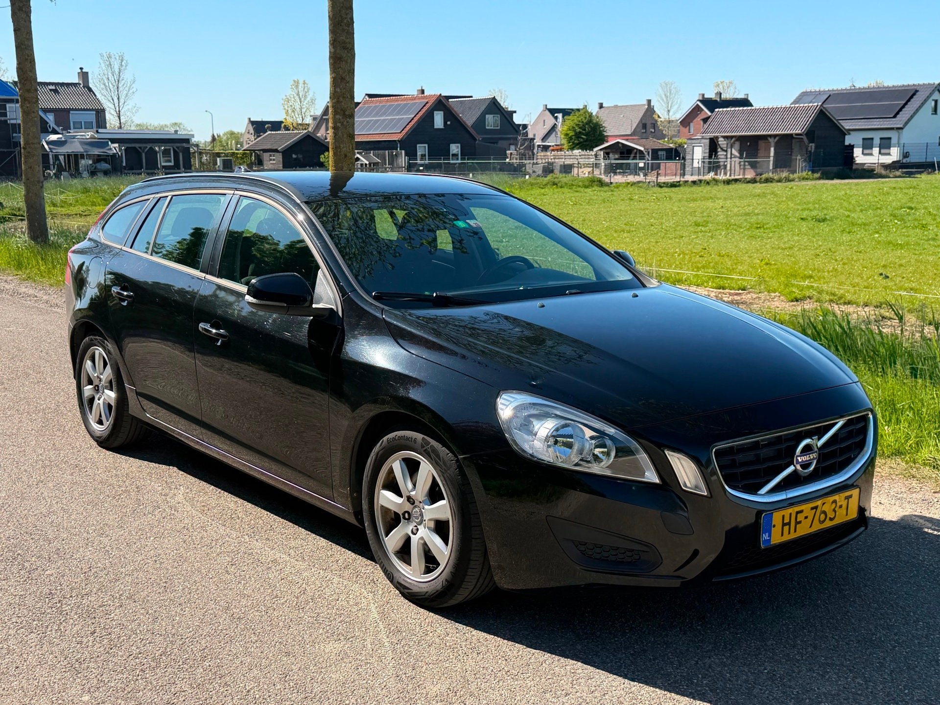 Volvo V60 1.6 DRIVe Kinetic D2 APK 06-2027 Airco, Auto's, Volvo, Voorwielaandrijving, Stof, Gebruikt, Zwart