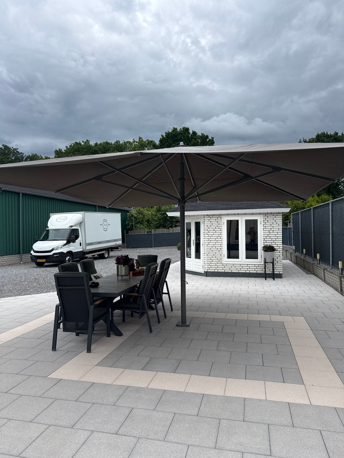 Solero horeca parasol 5x5 meter met hoes, Ophalen, Gebruikt, Meer dan 4 meter, Overige typen