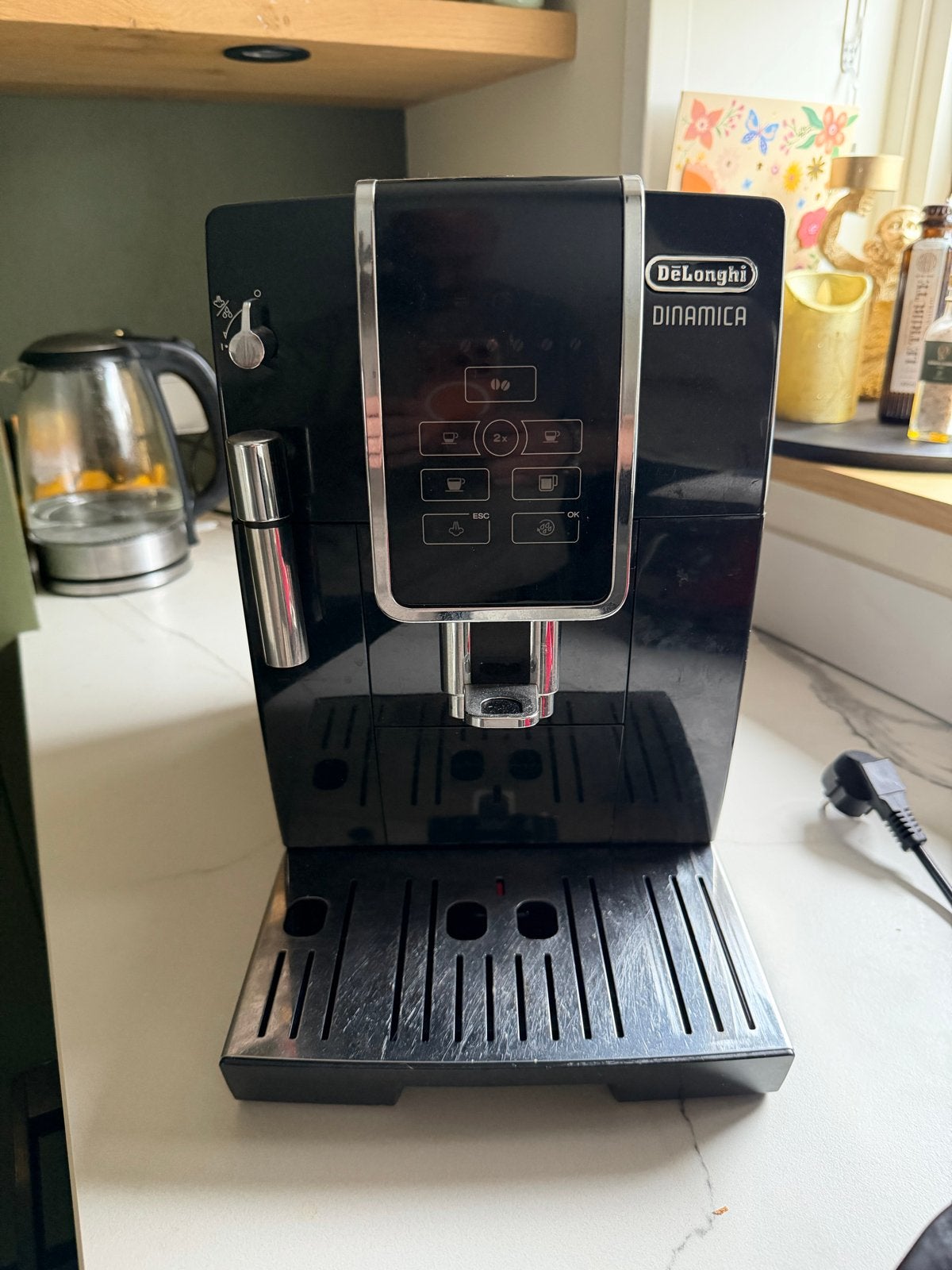 De'Longhi Dinamica ECAM 350.55.B Volautomatische Espressomac, Ophalen, Afneembaar waterreservoir, Espresso apparaat, Koffiebonen