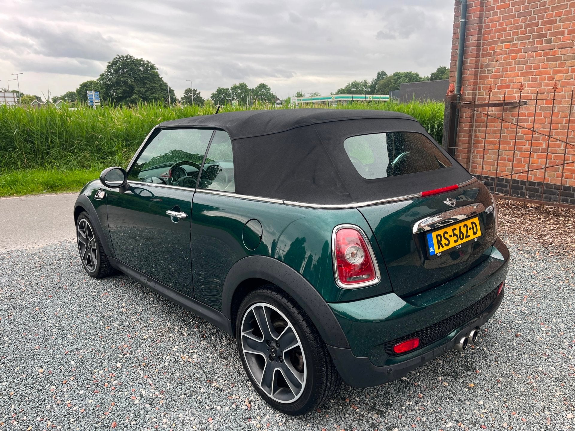 Mini Cabrio 1.6 Cooper S Chili ( Climate controle + Cabrio +, Voorwielaandrijving, Euro 5, Automatische klimaatregeling, Gebruikt